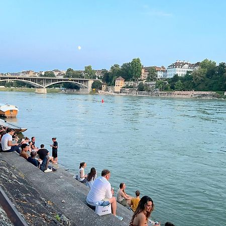 Riverside Bazylea Zewnętrze zdjęcie